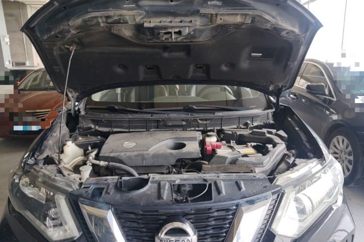 Used Nissan X-Trail 2017 2.0L CVT Comfort Edition 2WD Engine Bay