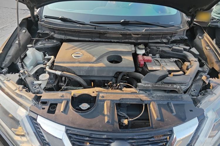 Used Nissan X-Trail 2017 2.0L CVT Comfort Edition 2WD Engine Bay