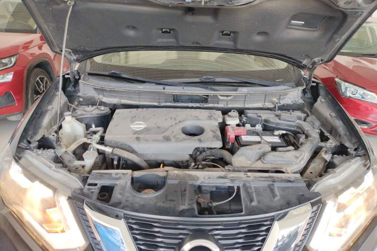 Used Nissan X-Trail 2017 2.0L CVT Comfort Edition 2WD Engine Bay