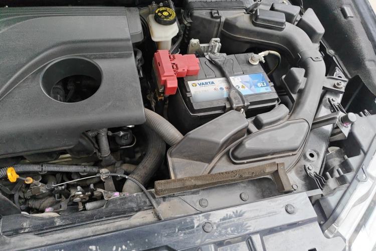 Used Nissan X-Trail 2017 2.0L CVT Comfort Edition 2WD Engine Bay Left