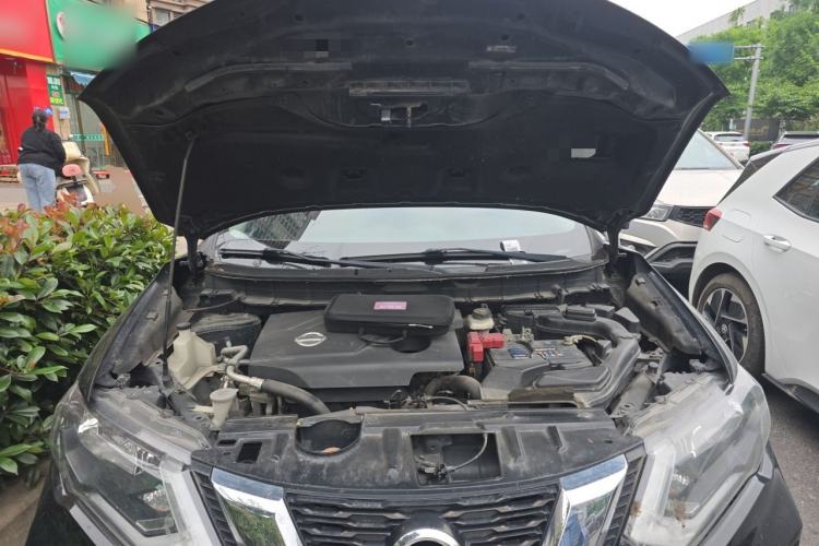 Used Nissan X-Trail 2017 2.0L CVT Comfort Edition 2WD Engine Bay