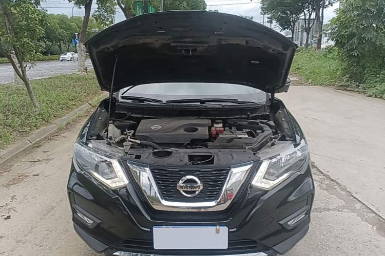 Used Nissan X-Trail 2017 2.0L CVT Comfort Edition 2WD Engine Bay