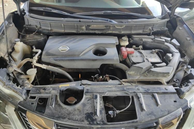 Used Nissan X-Trail 2017 2.0L CVT Comfort Edition 2WD Engine Bay