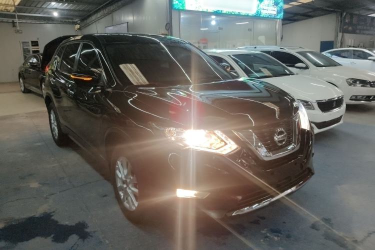 Used Nissan X-Trail 2017 2.0L CVT Comfort Edition 2WD Exterior 2
