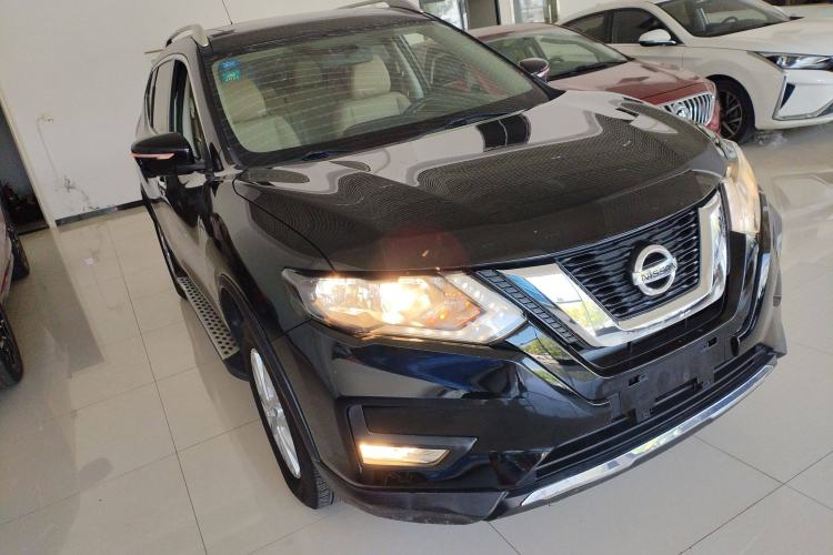 Used Nissan X-Trail 2017 2.0L CVT Comfort Edition 2WD Exterior 2