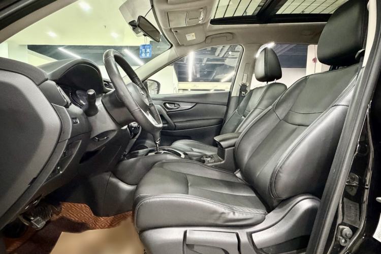 Used Nissan X-Trail 2017 2.0L CVT Smart Enjoyment Version 2WD Exterior 4