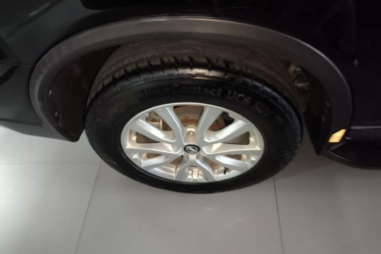 Used Nissan X-Trail 2017 2.0L CVT Comfort Edition 2WD Exterior 5