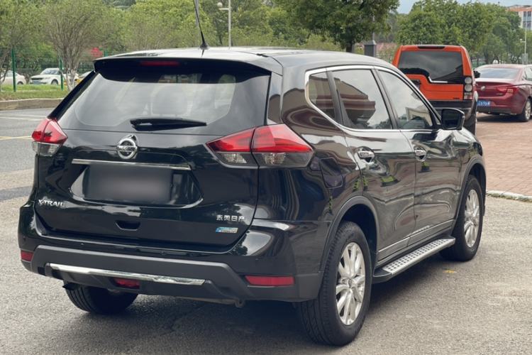 Used Nissan X-Trail 2017 2.0L CVT Comfort Edition 2WD Exterior 5