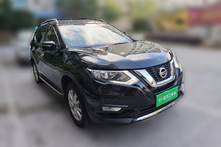 Used Nissan X-Trail 2017 2.0L CVT Comfort Edition 2WD Front Right 45 Deg