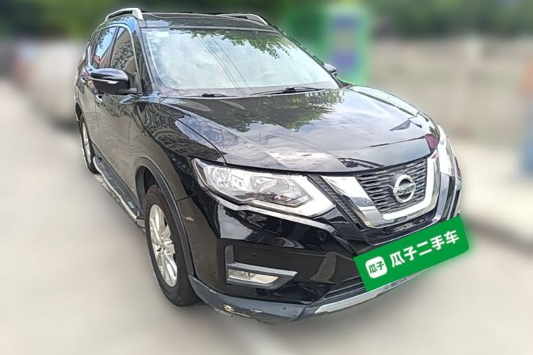 Used Nissan X-Trail 2017 2.0L CVT Comfort Edition 2WD Front Right 45 Deg