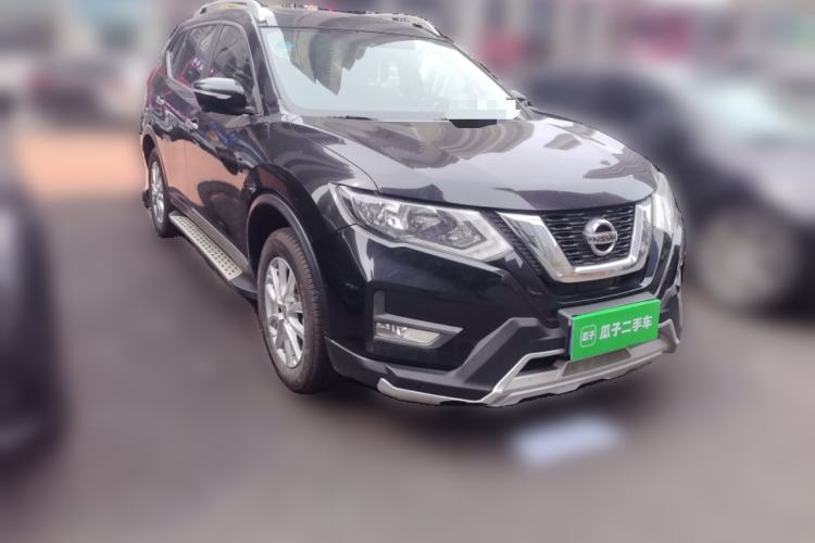 Used Nissan X-Trail 2017 2.0L CVT Comfort Edition 2WD Front Right 45 Deg