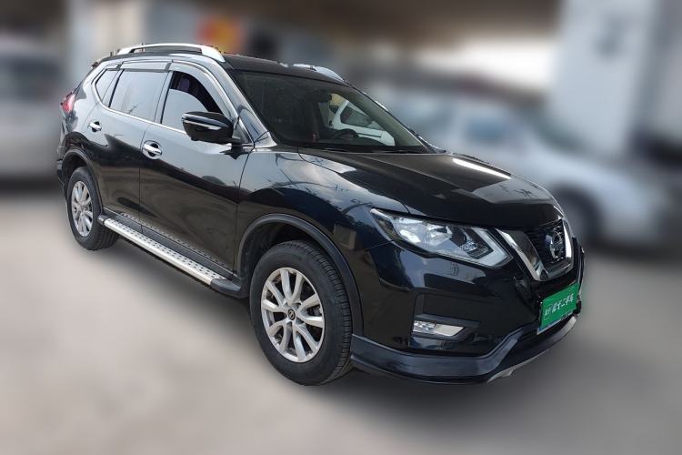 Used Nissan X-Trail 2017 2.0L CVT Comfort Edition 2WD Front Right 45 Deg