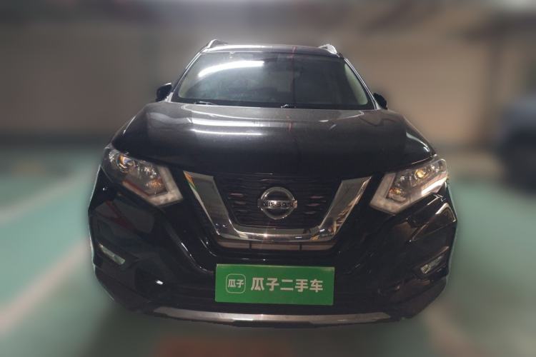 Used Nissan X-Trail 2017 2.5L CVT Luxury Edition 4WD Front