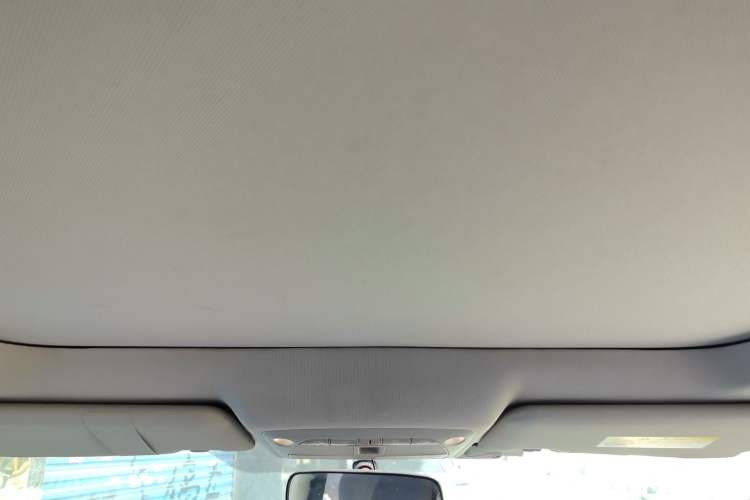 Used Nissan X-Trail 2017 2.0L CVT Comfort Edition 2WD Headliner