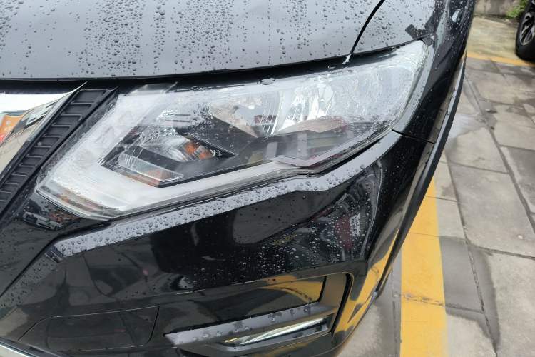 Used Nissan X-Trail 2017 2.5L CVT Leading Edition 4WD Left Front Headlight