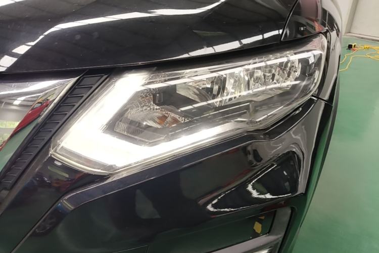 Used Nissan X-Trail 2017 2.0L CVT Comfort Edition 2WD Left Front Headlight
