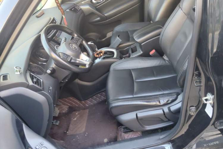 Used Nissan X-Trail 2017 2.0L CVT Comfort Edition 2WD Left Front Seat
