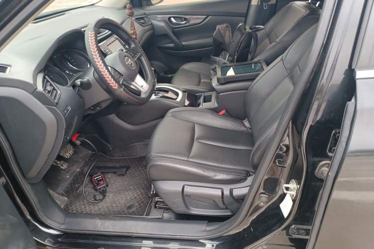 Used Nissan X-Trail 2017 2.0L CVT Comfort Edition 2WD Left Front Seat