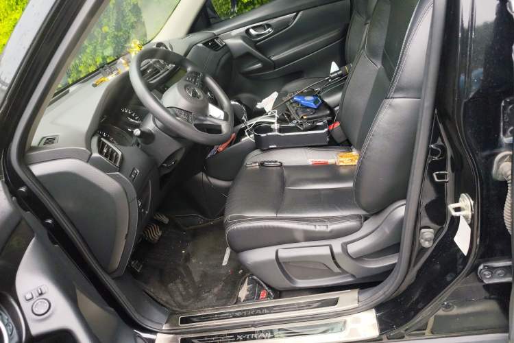 Used Nissan X-Trail 2017 2.0L CVT Comfort Edition 2WD Left Front Seat