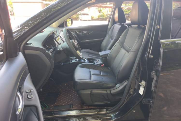 Used Nissan X-Trail 2017 2.0L CVT Comfort Edition 2WD Left Front Seat
