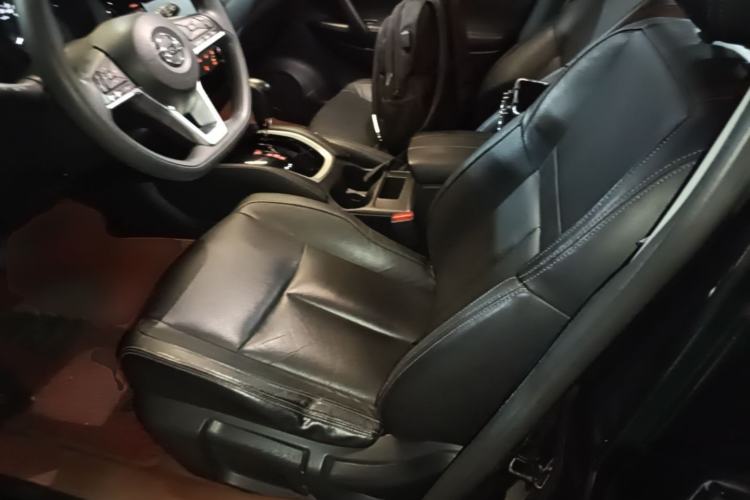 Used Nissan X-Trail 2017 2.0L CVT 7-Seater Comfort Edition 2WD Left Front Seat