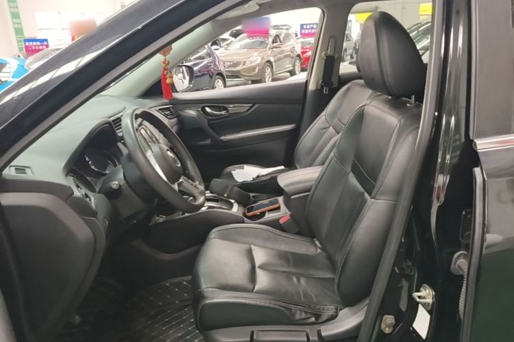 Used Nissan X-Trail 2017 2.0L CVT Comfort Edition 2WD Left Front Seat