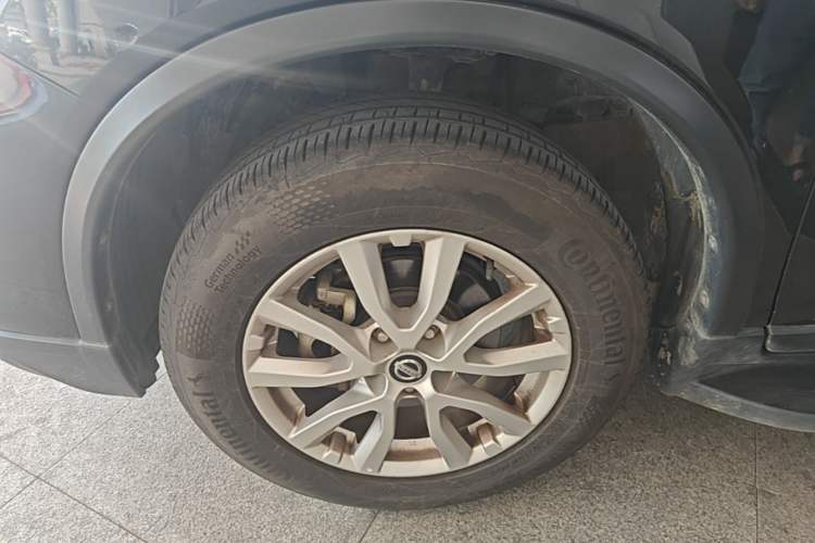 Used Nissan X-Trail 2017 2.0L CVT Comfort Edition 2WD Left Front Wheel Hub