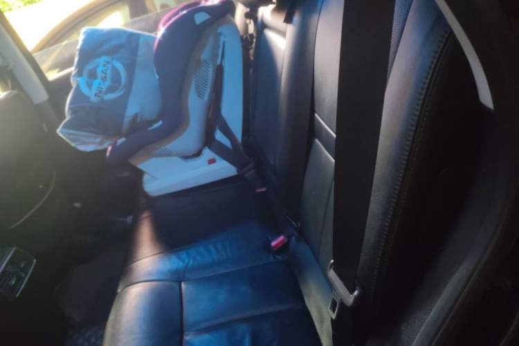 Used Nissan X-Trail 2017 2.5L CVT Luxury Edition 4WD Left Rear Seat