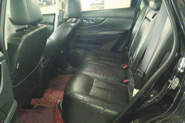 Used Nissan X-Trail 2017 2.0L CVT Comfort Edition 2WD Left Rear Seat
