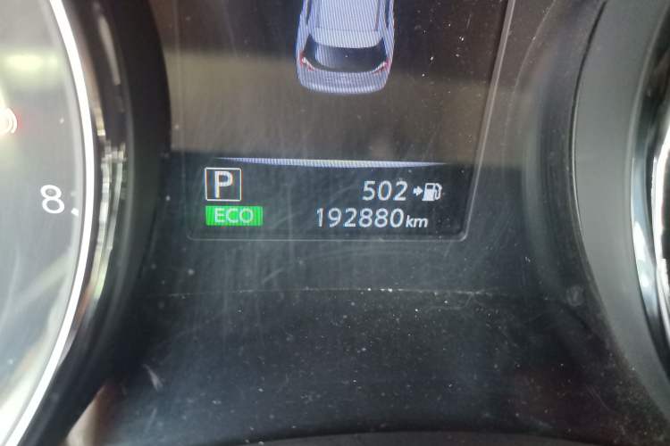Used Nissan X-Trail 2017 2.0L CVT Comfort Edition 2WD Odometer Close Up