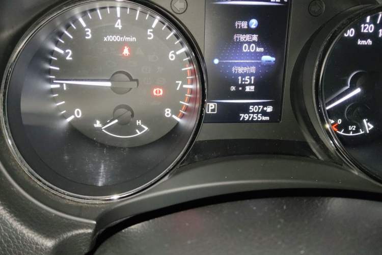 Used Nissan X-Trail 2017 2.0L CVT Comfort Edition 2WD Odometer Close Up