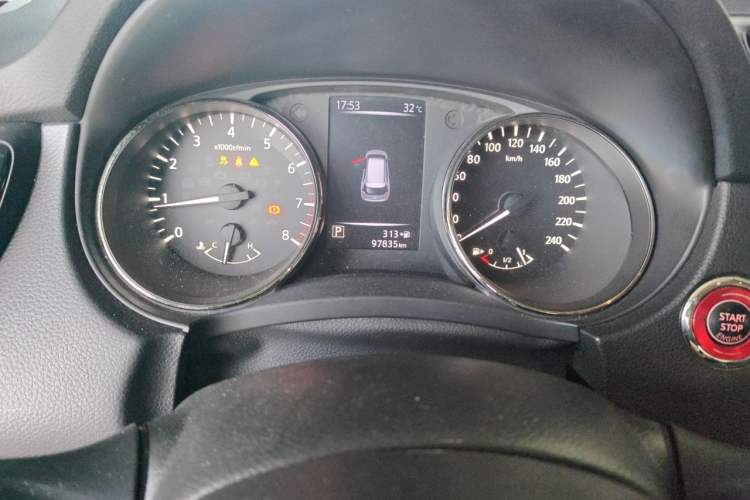 Used Nissan X-Trail 2017 2.0L CVT Comfort Edition 2WD Odometer Close Up