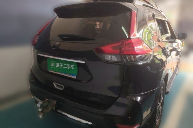 Used Nissan X-Trail 2017 2.5L CVT Luxury Edition 4WD Rear