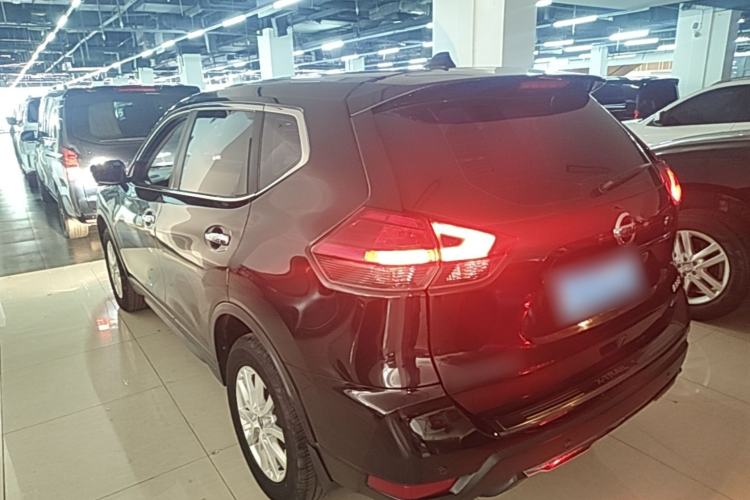 Used Nissan X-Trail 2017 2.0L CVT Comfort Edition 2WD Rear Left 45 Deg