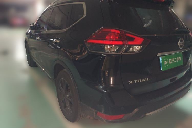 Used Nissan X-Trail 2017 2.5L CVT Luxury Edition 4WD Rear Left 45 Deg