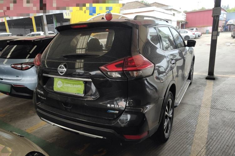 Used Nissan X-Trail 2017 2.5L CVT Luxury Edition 4WD Rear Right 45 Deg