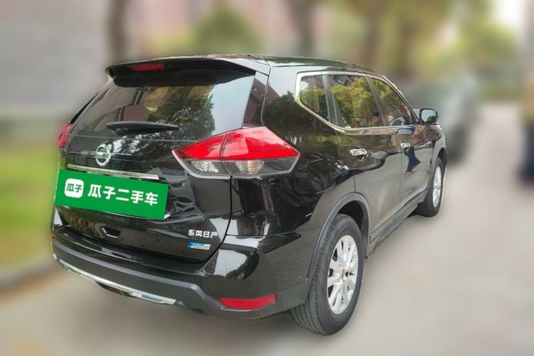 Used Nissan X-Trail 2017 2.0L CVT Comfort Edition 2WD Rear Right 45 Deg