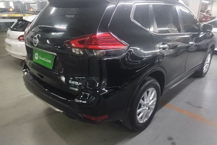 Used Nissan X-Trail 2017 2.0L CVT Comfort Edition 2WD Rear Right 45 Deg