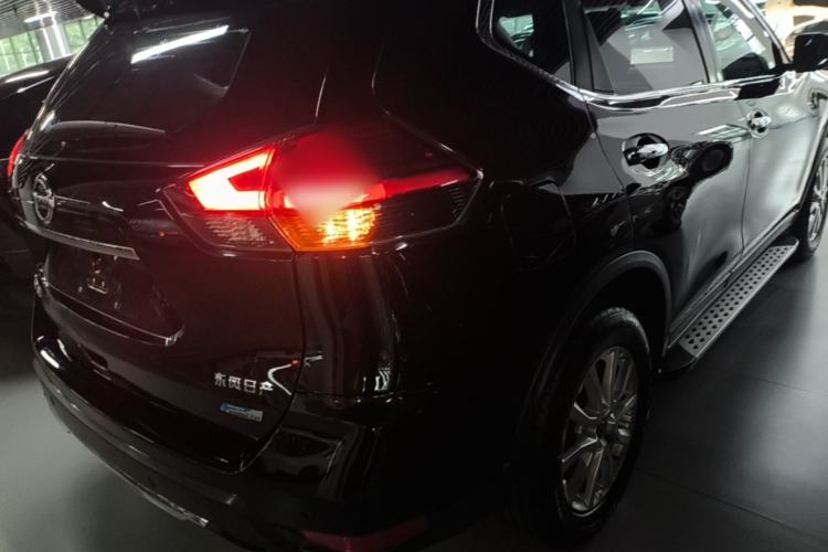 Used Nissan X-Trail 2017 2.0L CVT Comfort Edition 2WD Rear Right 45 Deg