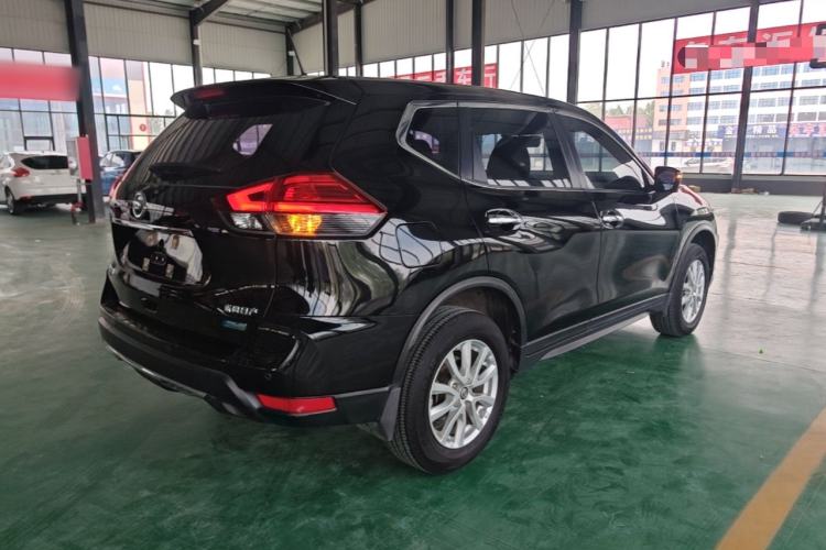 Used Nissan X-Trail 2017 2.0L CVT Comfort Edition 2WD Rear Right 45 Deg