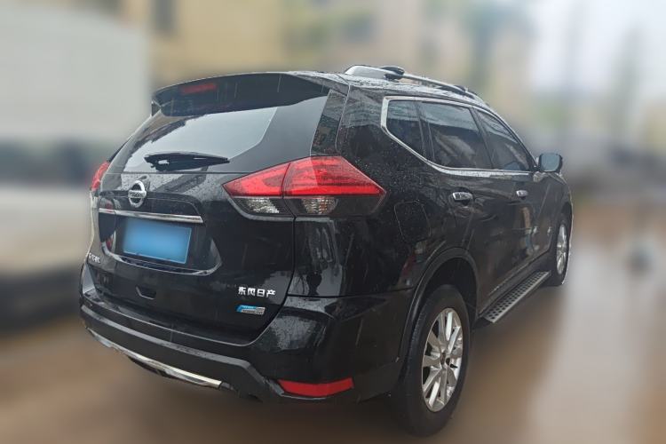 Used Nissan X-Trail 2017 2.0L CVT Comfort Edition 2WD Rear Right 45 Deg