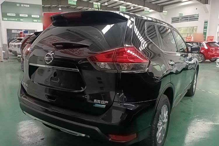 Used Nissan X-Trail 2017 2.0L CVT Comfort Edition 2WD Rear Right 45 Deg