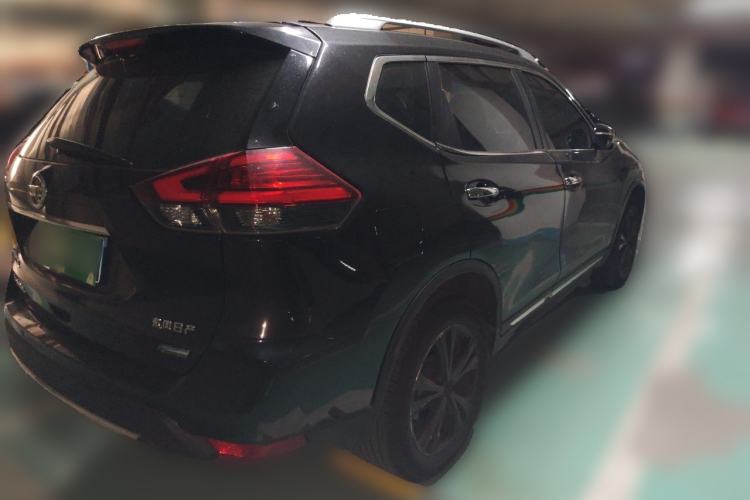 Used Nissan X-Trail 2017 2.5L CVT Luxury Edition 4WD Rear Right 45 Deg