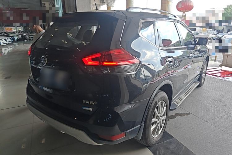 Used Nissan X-Trail 2017 2.0L CVT Comfort Edition 2WD Rear Right 45 Deg