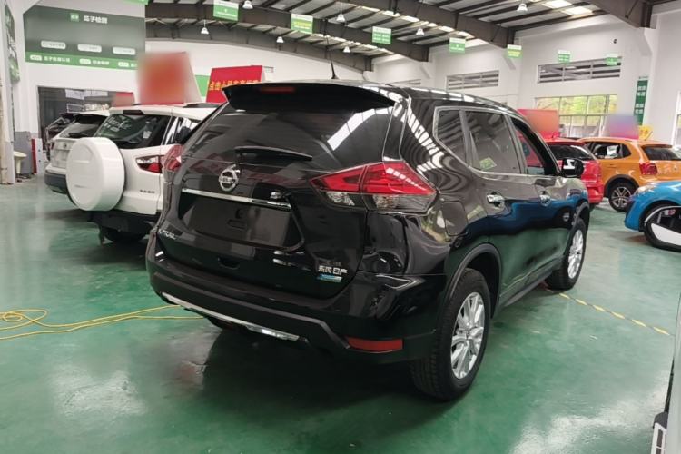 Used Nissan X-Trail 2017 2.0L CVT Comfort Edition 2WD Rear Right 45 Deg