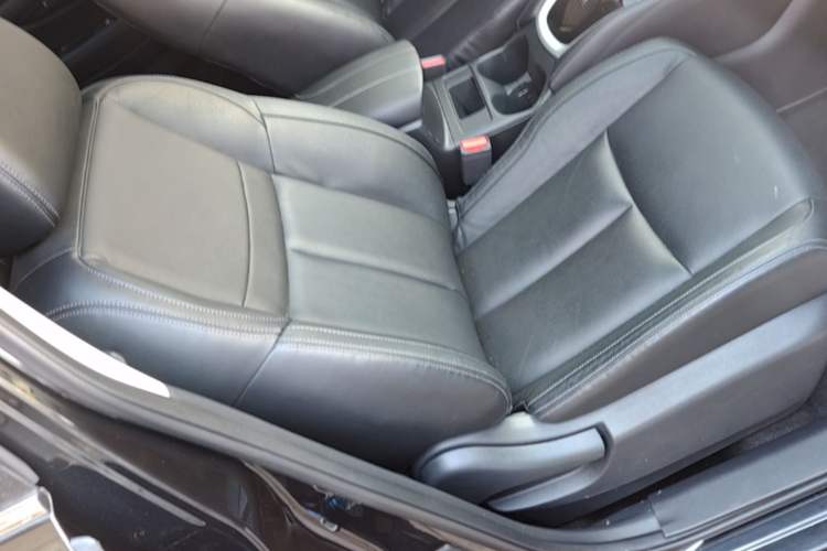 Used Nissan X-Trail 2017 2.0L CVT Comfort Edition 2WD Right Front Seat