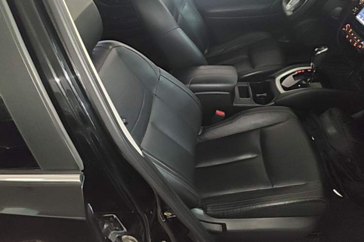 Used Nissan X-Trail 2017 2.0L CVT Comfort Edition 2WD Right Front Seat