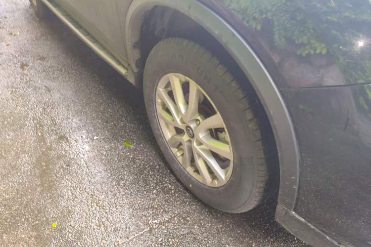 Used Nissan X-Trail 2017 2.0L CVT Comfort Edition 2WD Right Front Wheel Hub