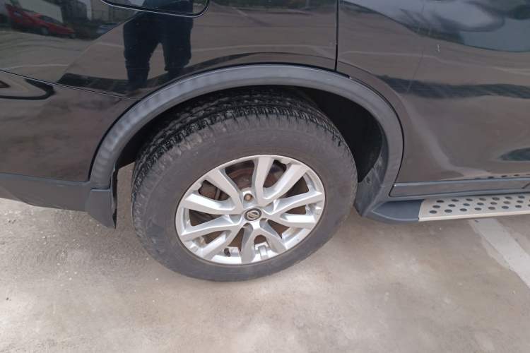 Used Nissan X-Trail 2017 2.0L CVT Comfort Edition 2WD Right Rear Wheel Hub