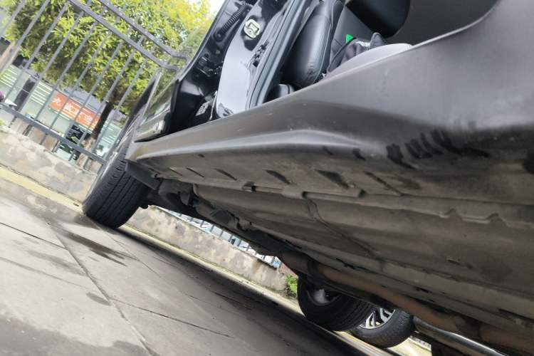Used Nissan X-Trail 2017 2.5L CVT Leading Edition 4WD Right Side Sill